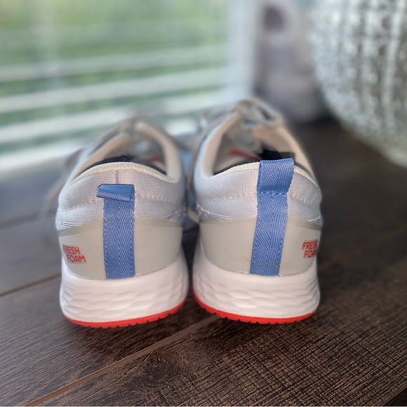 New Balance Fresh Foam Arishi V3 Running Course Shoes - Picture 5 of 16